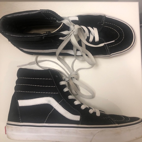 Vans Shoes - Vans  Off The Wall World HighTop Shoes Black  White Mens Size 7 Women’s Size 8.5